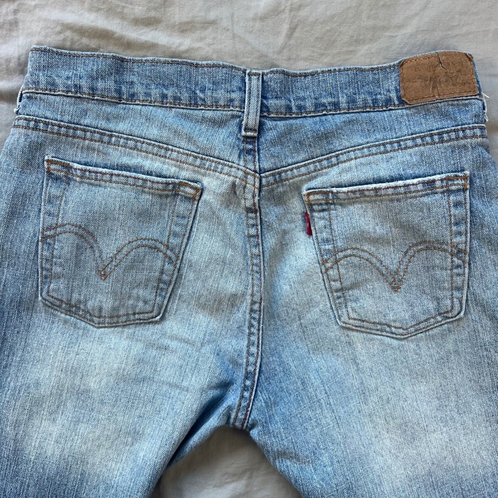 Vintage LEVI'S 515 Bootcut Jeans Women's Size 32x30 Light Wash Frayed Hem Size 6